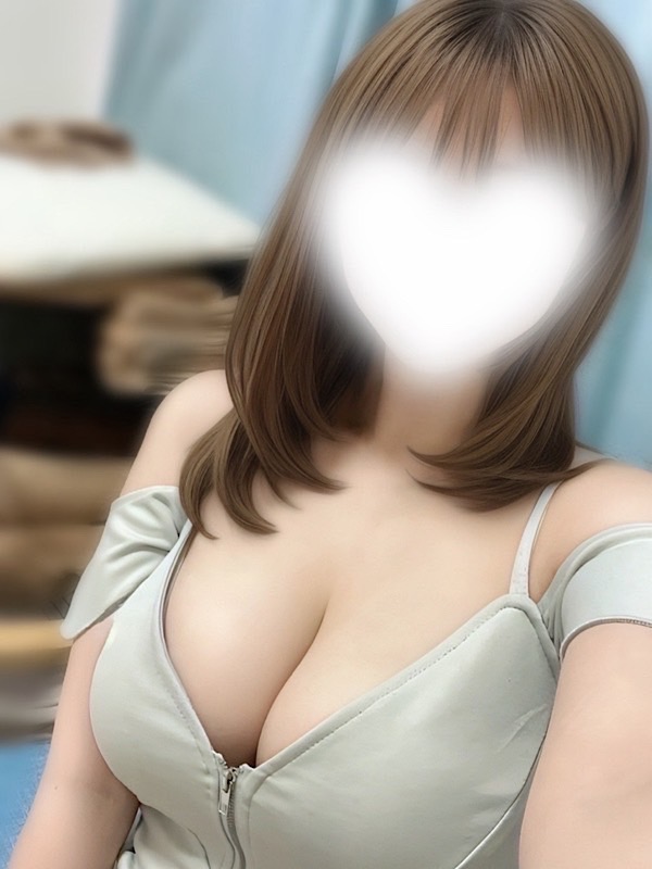 天乃みかり 